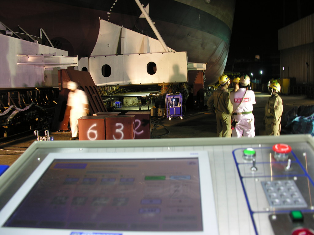 Weighing of ship before launching